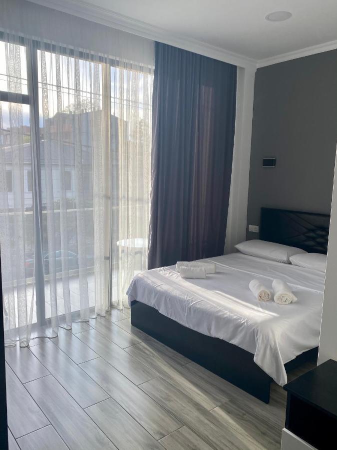 Hotel Niko Kobuleti ภายนอก รูปภาพ