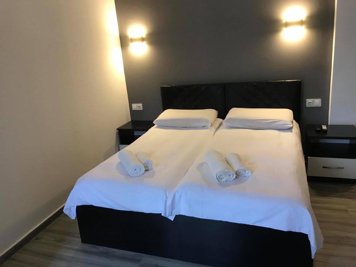 Hotel Niko Kobuleti ภายนอก รูปภาพ